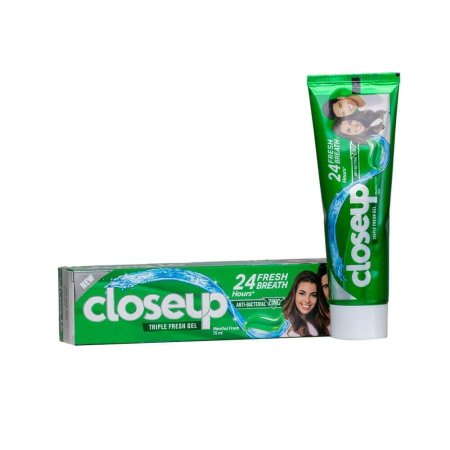كولجيت كلوس آب جل انتعاش منعش بالمنثول | Closeup Triple Fresh Gel Menthol Fresh
